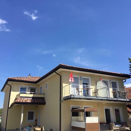 Privatzimmer Jarosch Tulln An Der Donau ภายนอก รูปภาพ
