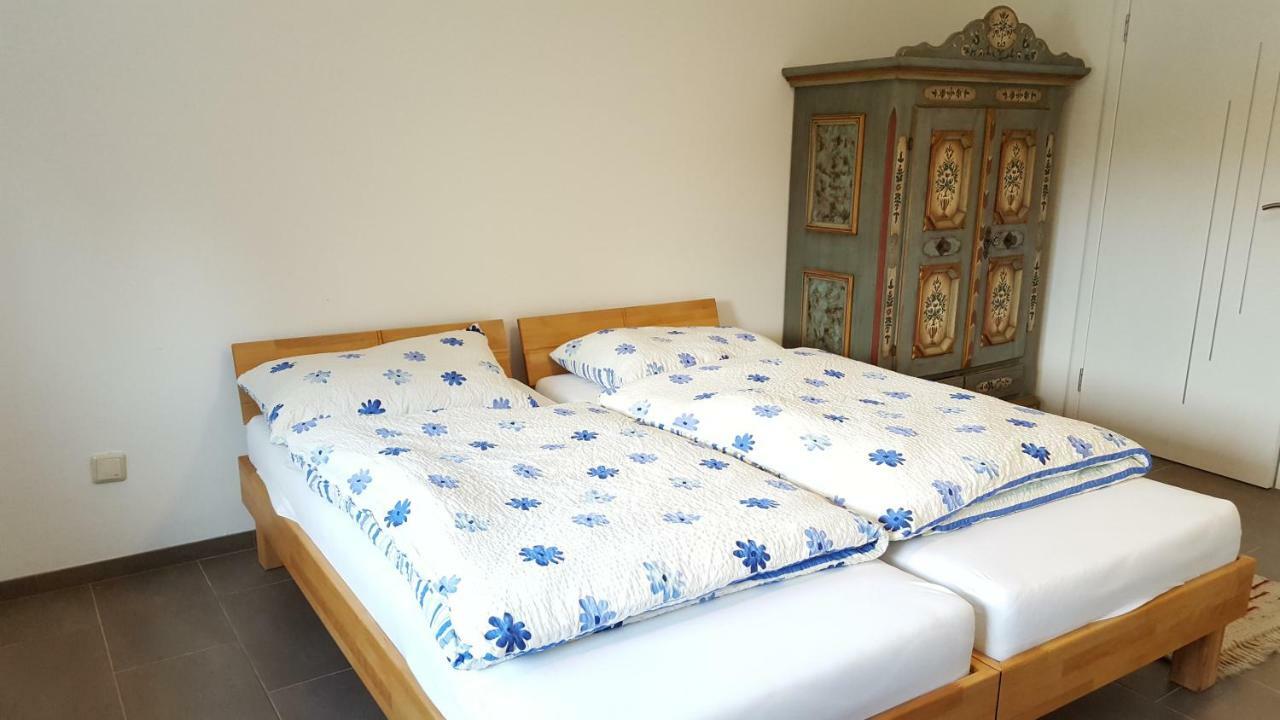 Privatzimmer Jarosch Tulln An Der Donau ภายนอก รูปภาพ