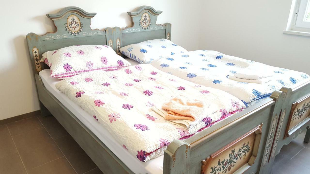 Privatzimmer Jarosch Tulln An Der Donau ภายนอก รูปภาพ